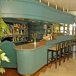 Abbazia Club Kek מלון