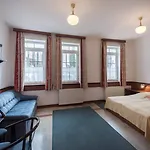 Abbazia Club Kek מלון 3*